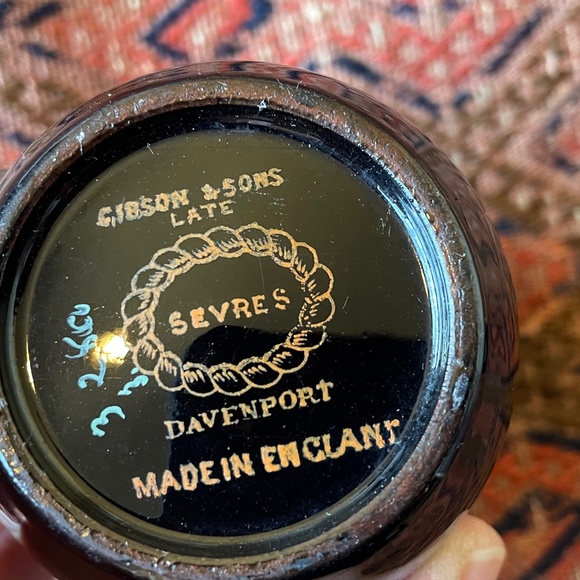 Antique Gibson & Sons Late Sevres Davenport Made in England Tin Lidded Creamer - Picture 5 of 9